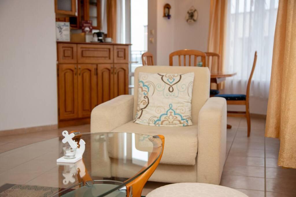 Convenient 1-Bedroom Flat Next To Harmanite Beach Sozopol Extérieur photo